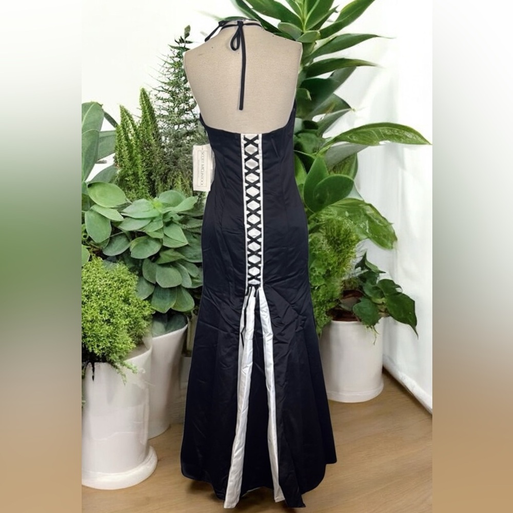 Vintage NWT Jessica Scott McClintock Elegant Black and White Halter Dress